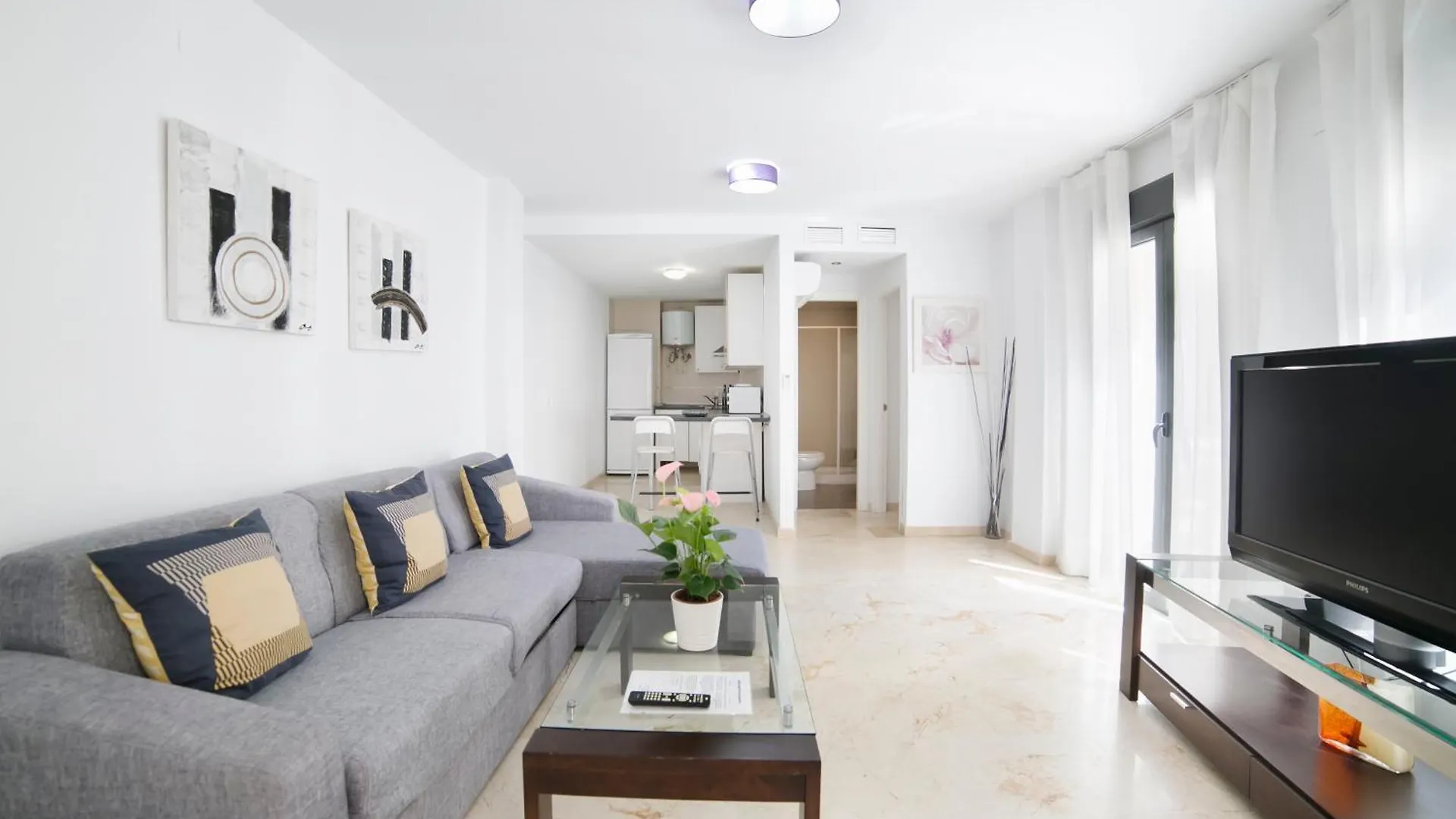 Apartamentos Salamanca Malaga Apartment