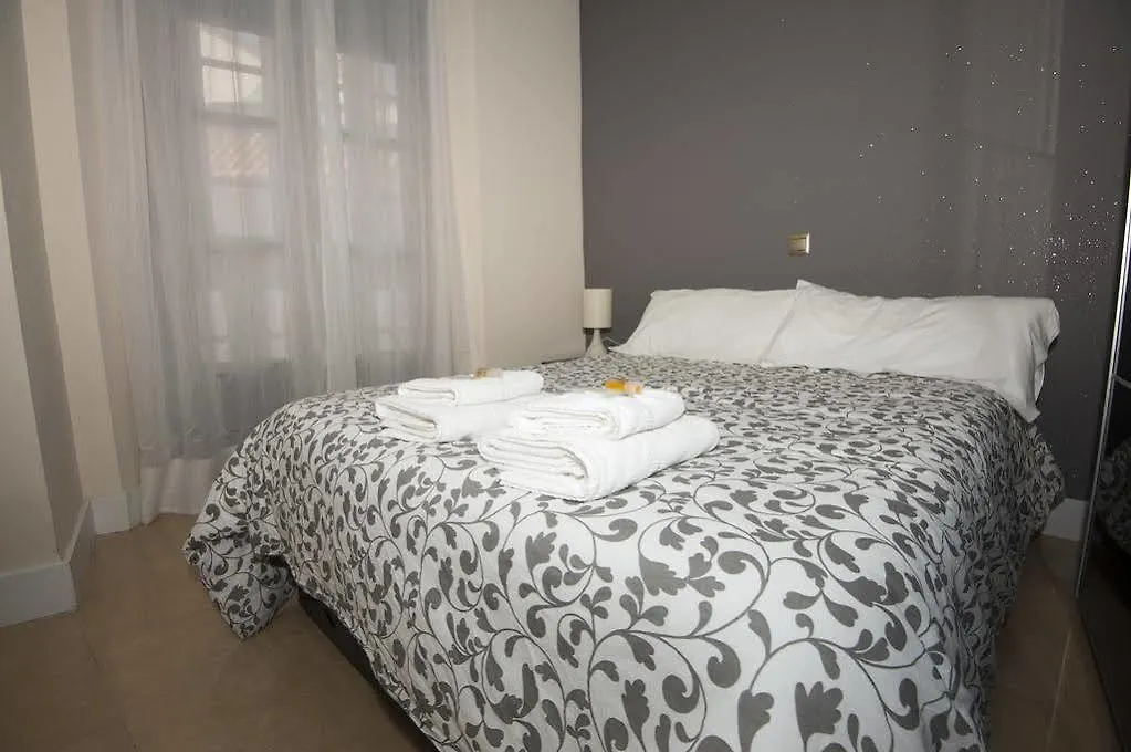 Apartamentos Salamanca Malaga Apartment