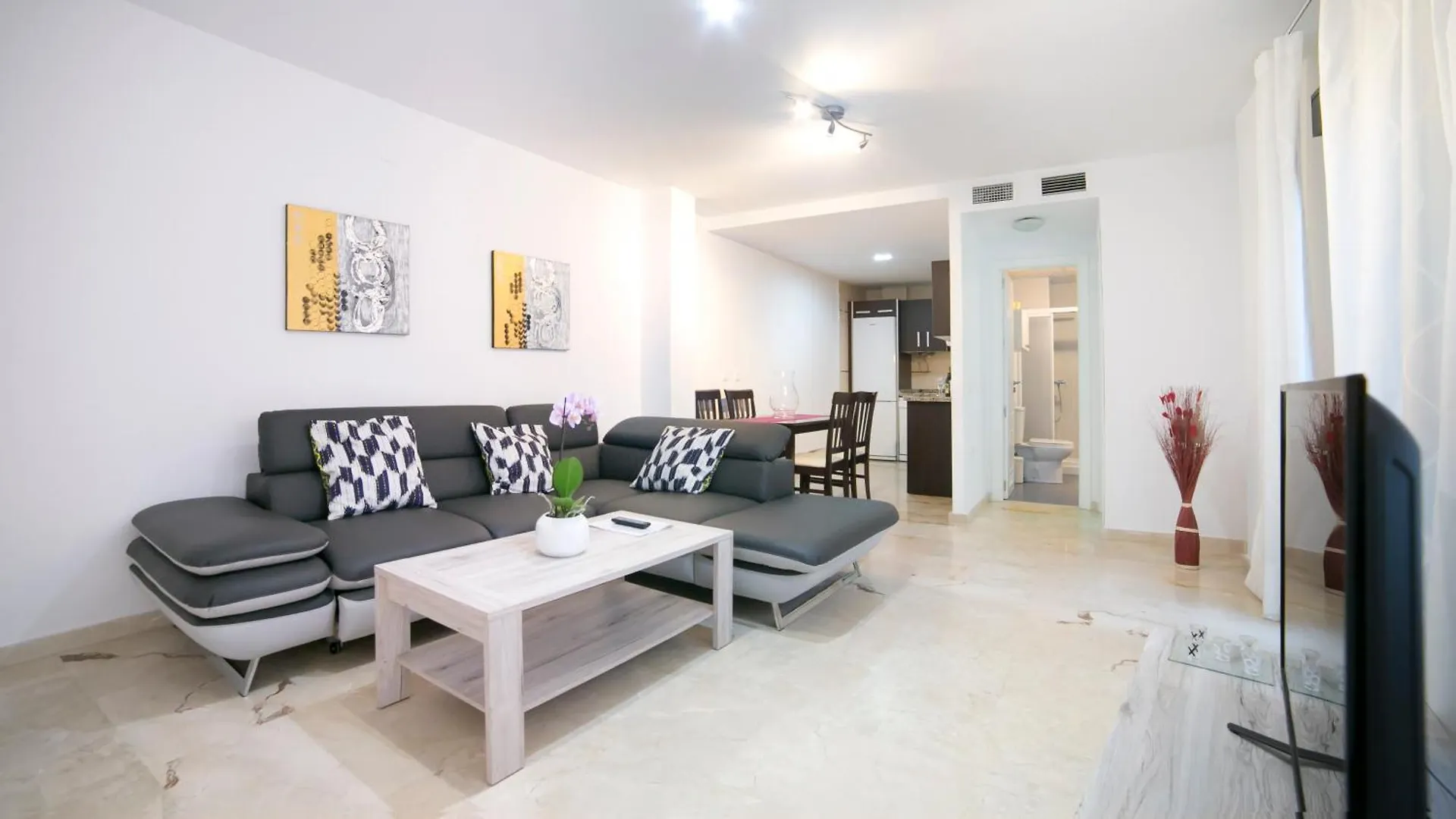 Apartamentos Salamanca Málaga Spagna